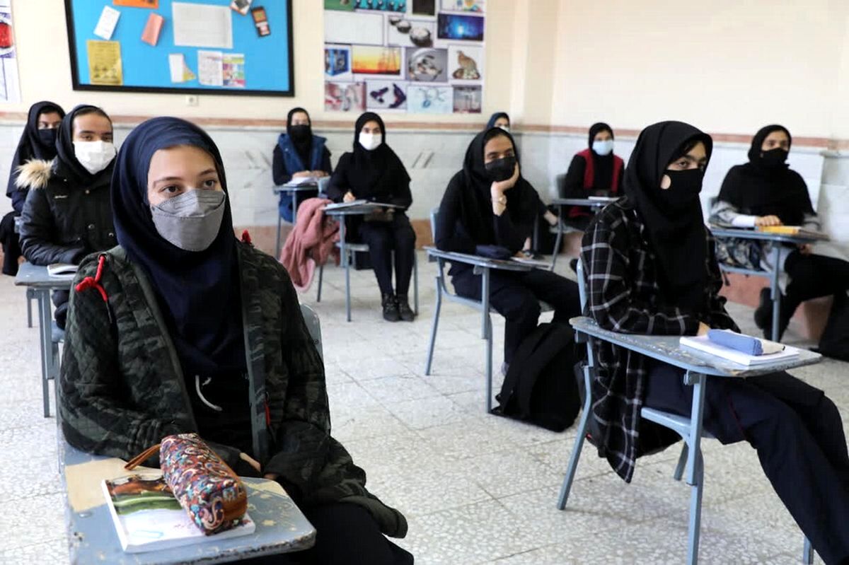 ثبت‌نام دانش‌آموزان اتباع فاقد اطلاعات در سامانه مهاجران خارجی، ممنوع!