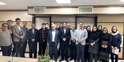 تقدیر شعبه شاهرود از نمایندگان برتر فروش
