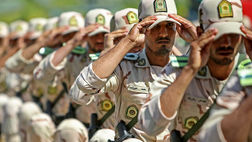 سربازان نیز مشمول افزایش حقوق شدند 