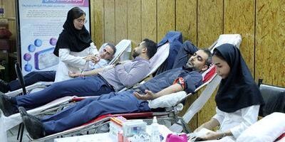 مشارکت گسترده کارکنان بانک رفاه کارگران در امر انسان‌دوستانه اهدای خون
