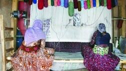 ۸۰ نفر از قالیبافان مددجوی کمیته امداد تحت پوشش بیمه قالیبافی قرار دارند