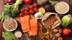 چه مواد غذایی‌ای به غلبه بر خستگی کمک می‌کنند؟
