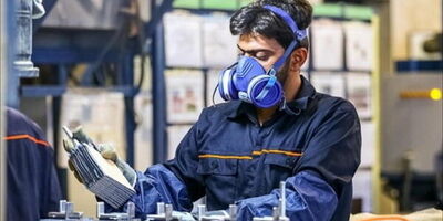 ۳۵ درصد کارگران فقط حقوق پایه می‌گیرند، بدون مزایا
