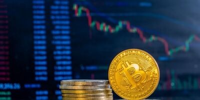  ذخایر بیت‌کوین آمریکا ۲ میلیارد دلار سقوط کرد 