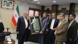 تقویت پیوند با مشتریان کلیدی یزد در چارچوب «طرح کرامت» بیمه ایران