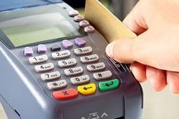 هشدار نسبت به تراکنش‌های بانکی/ پرداخت نقدی نیاز داریم