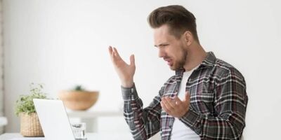 به کدام آگهی‌های استخدام اعتماد نکنیم؟ ۴ هشدار جدی که باید به آنها توجه کنید