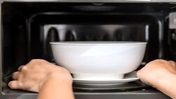 کدام غذا‌ها هرگز نباید دوباره گرم شوند؟