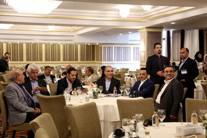 +همایش+هم_اندیشی+نمایندگان+خارجی+مقیم+ایران+و+فعالان+اقتصادی+با+حضور+جهانگیری+و+ظریف