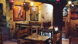 خطر حریق در سفره‌خانه‌های باتزئینات چوبی/مالکان نمای ساختمان‌های قابل اشتعال را تعویض کنند