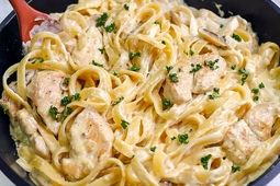  طرز تهیه پاستا با مرغ به ساده ترین و خوشمزه ترین روش 