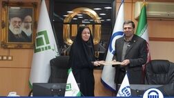  امضای تفاهم نامه همکاری بیمه آسیا و پژوهشکده بیمه مرکزی

