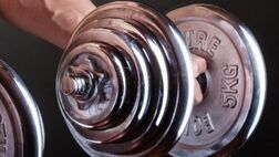 دفعات ورزش کردن در حفظ عضلات مهم است