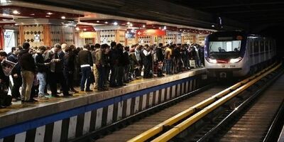 ناوگان حمل و نقل ریلی درون شهری پنج کلان شهر تحت پوشش بیمه شخص ثالث قرار گرفت
