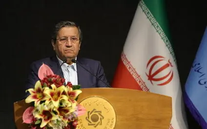 احتمال وقوع ابرتورم ضعیف است / گرد و خاک بازار ارز فرو خواهد نشست