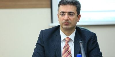 150 هزار میلیارد تومان گردش مالی کشور، زیر زمینی است/ بانک‌های غیرشفاف با دستور کانون‌های قدرت با سازمان مالیات همکاری نمی‌کنند/ دزدی از جیب ملت، جنایت است
