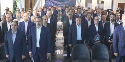 برگزاری همایش مدیران بیمه دی در شیراز
