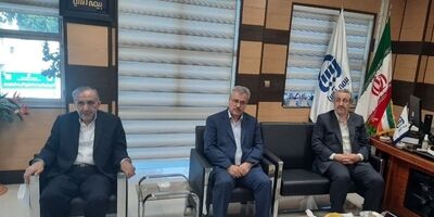 اداره کل امور مالیاتی استان اردبیل از بیمه آسیا تقدیر کرد