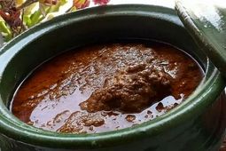 طرز تهیه فسنجان مجلسی با مرغ به روش رستورانی
