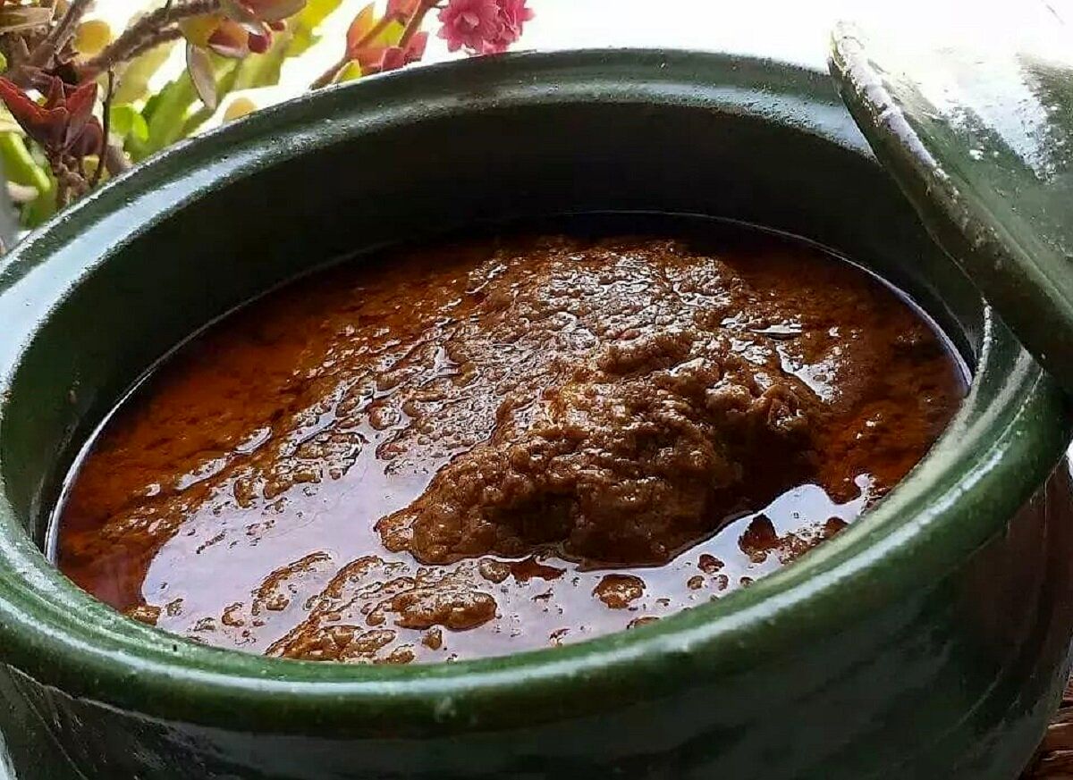 طرز تهیه فسنجان مجلسی با مرغ به روش رستورانی
