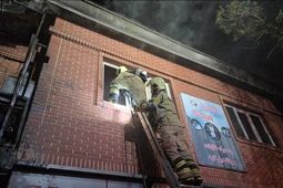 آتش‌سوزی گسترده در گاراژی واقع در خیابان رجایی