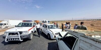 ۷ مصدوم در برخورد دو خودرو
