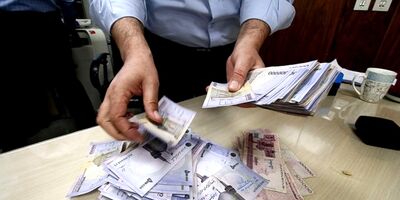 افزایش حقوق کارمندان و بازنشستگان در مهرماه  علی الحساب پرداخت خواهد شد