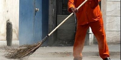 حدود ۳ ماه از حق بیمه‌ کارگران شهرداری دلند به سازمان تامین اجتماعی واریز نشده است