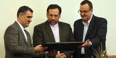 جواد فرشباف ماهریان برای انتخابات دبیرکلی سندیکای بیمه گران ثبت نام می کند