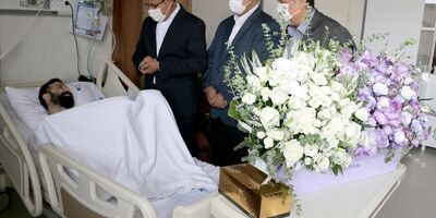 همراهی بیمه دانا با حمید هیراد در روزهای درمان
