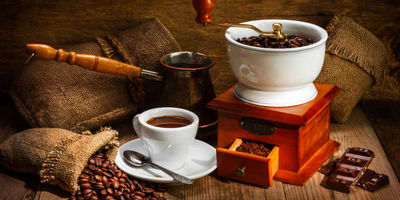 خواص چای ترش؛ از کاهش فشار خون تا تقویت ایمنی با دمنوش خوش طعم