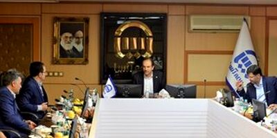 تلاش شبکه فروش، اعتبار و اعتماد به صنعت بیمه را در جامعه افزایش می دهد