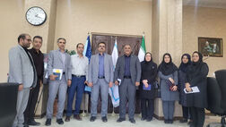 
نشست مشترک شرکت مخابرات استان کرمان با بیمه دانا
