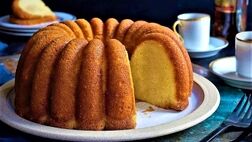 طرز تهیه کیک 8 قاشقی بدون فر؛ آسون ترین کیک خانگی
