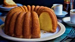 طرز تهیه کیک 8 قاشقی بدون فر؛ آسون ترین کیک خانگی
