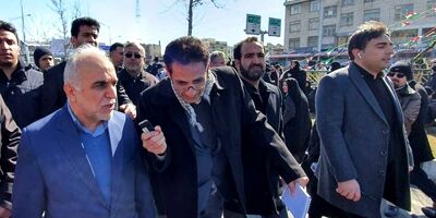 تحقق اهداف اقتصاد مقاومتی در گام دوم انقلاب با تقویت اقتصاد درون‌زا و برون‌نگر امکان پذیر است