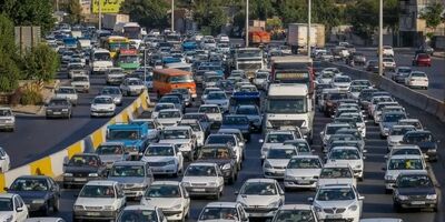خودروهای بی‌کیفیت مانع صادرات ۵۰ میلیون لیتری بنزین
