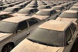 انتقال ۹۲۸ خودرو رها شده در پایتخت به پارکینگ
