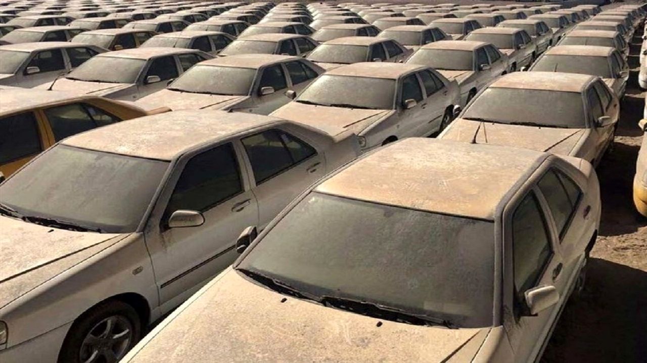 انتقال ۹۲۸ خودرو رها شده در پایتخت به پارکینگ
