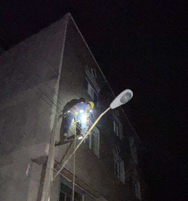 برق مناطق آسیب‌دیده تهران و البرز در کمتر از دو ساعت وصل شد
