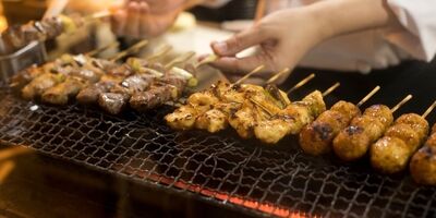 روش تهیه چیکن یاکیتوری در تابه ، فر و روی زغال