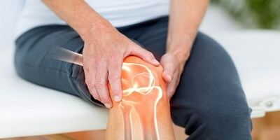 باور های غلط  در مورد درد زانو و راهکار طبیعی برای تسکین آن را بشناسید