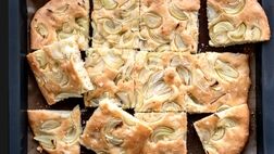 نان پیاز ایتالیایی، یک پیش غذای جذاب برای مهمانی ها
