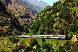 سفر با قطار گردشگری گیلان از جنگل سراوان تا پل خشتی لوشان
