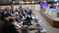 تقدیر از نمایندگان برتر در نشست هم‌اندیشی بیمه دانا با شبکه فروش و انجمن‌های صنفی سراسر کشور
