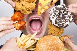چطور به جنگ با استرس و پرخوری عصبی برویم؟
