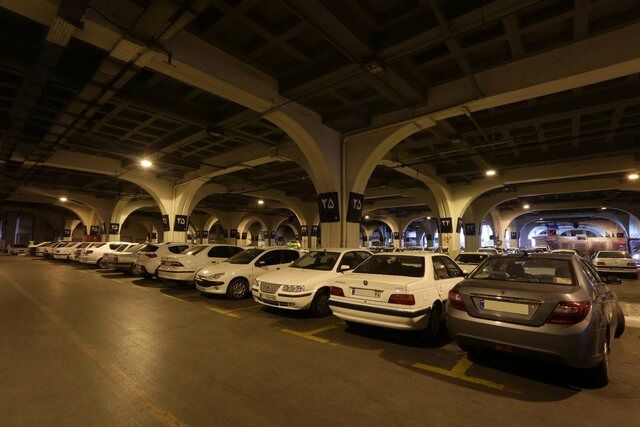نیاز تهران به ۱.۵ میلیون پارکینگ / ساخت ۹ مجتمع پارکینگی در پایتخت