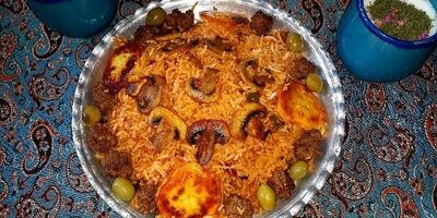 «قارچ پلو با گوشت چرخ کرده» یک غذای محبوب برای کودکان