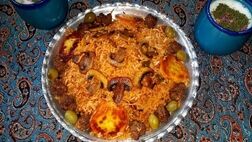 «قارچ پلو با گوشت چرخ کرده» یک غذای محبوب برای کودکان