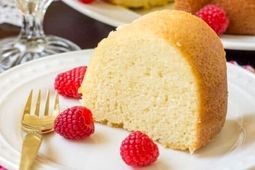 روش تهیه کیک ساده برای ۴ نفر 